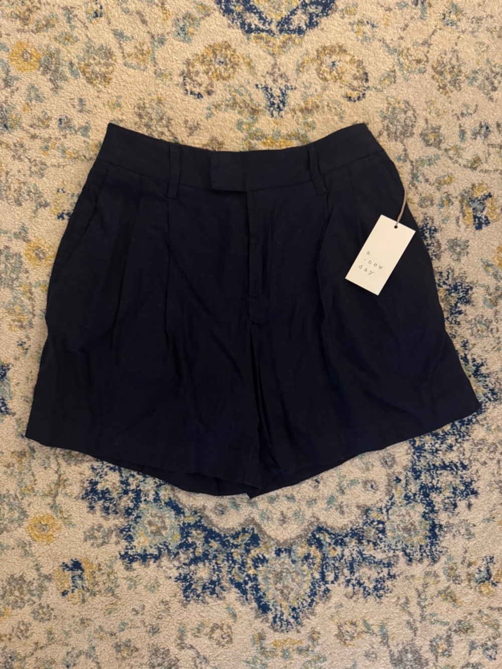A New Day pleated navy blue linen blend shorts